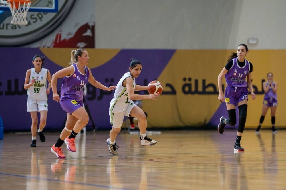 Jordanian, Tunisian Teams Secure Wins in Basketball Tournament