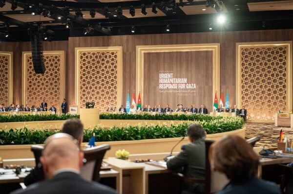 Махмуд Аббас призывает международное сообщество оказать давление на Израиль для открытия переходов в сектор Газа