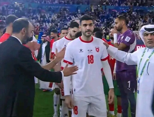 Jordanian footballer apologizes for avoiding handshake with Morocco's coach